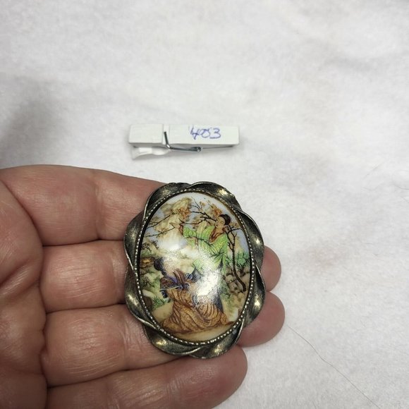 Silver Tone Asian Cherry Tree Metal Twisted Rope  Edge Pin Brooch 2" Tall ...403 - Picture 2 of 7